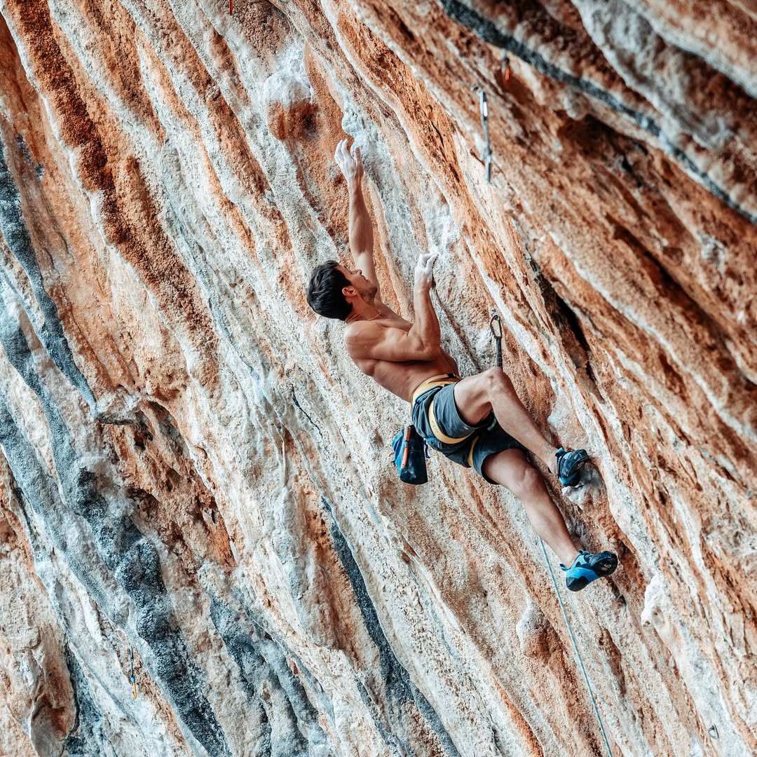 Arrampicata su roccia